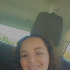 Meet your Posher, Cherie